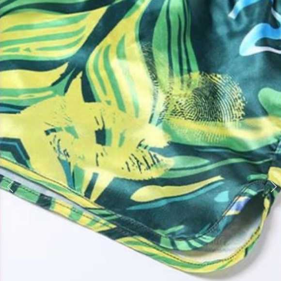 Tropicana Kisses - Picture 4 of 5